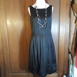 EUC Maggie London Black Sleeveless Dress